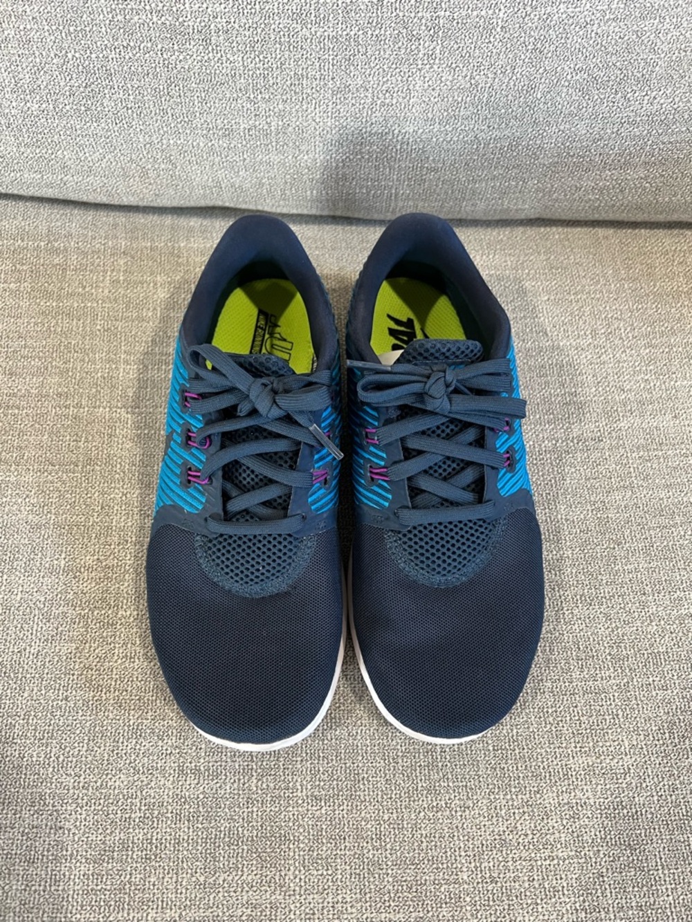 NIKE FREE  RN CMTR Women's Navy Sneakers with Teal and Lime Accents